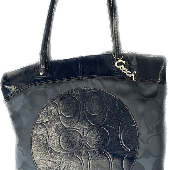 COACH NYLON BAG IN NAVY - Picture 4 of 16